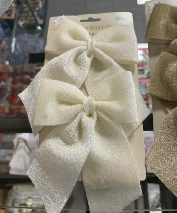 Kalėdiniai papuošimai Kaspinai