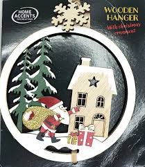 Medinis eglės žaisliukas